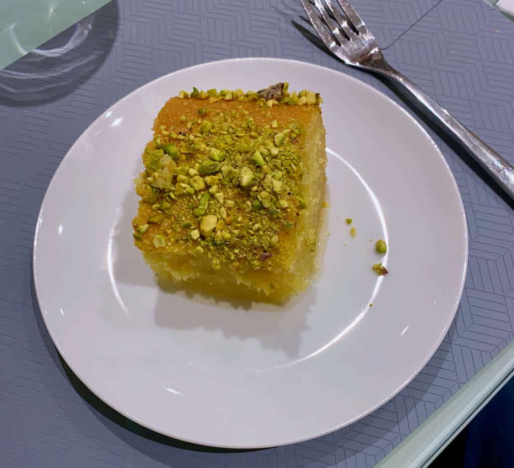 Greek Ravani / Revani recipe (Coconut cake with syrup) - My Greek Dish