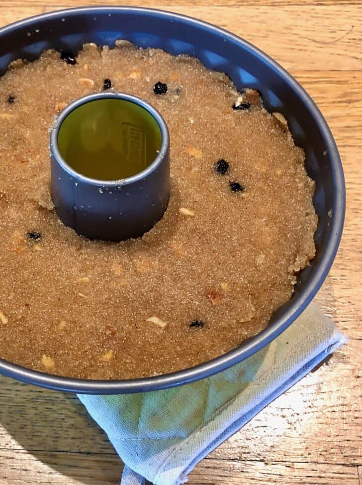 Greek Halva recipe (Semolina Pudding with Raisins) My Greek Dish