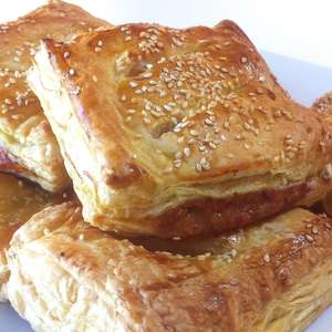 Puff Pastry Parcels recipe stuffed with Caramelised Apples and Pork ...