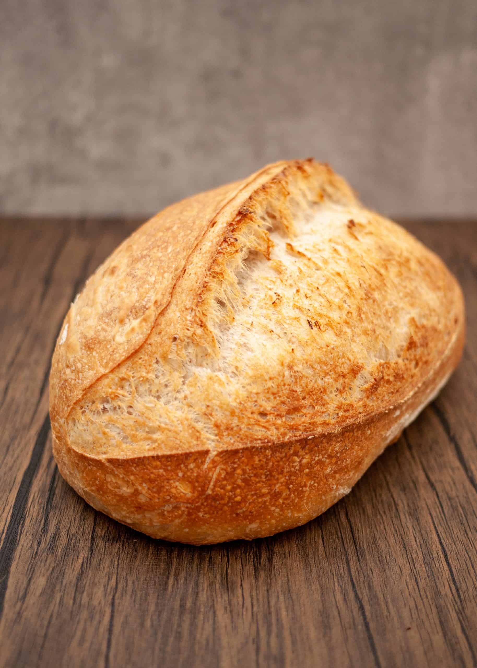 https://www.mygreekdish.com/wp-content/uploads/2021/03/Easy-Sourdough-Bread-recipe-with-Starter-prozimi-2-scaled.jpg